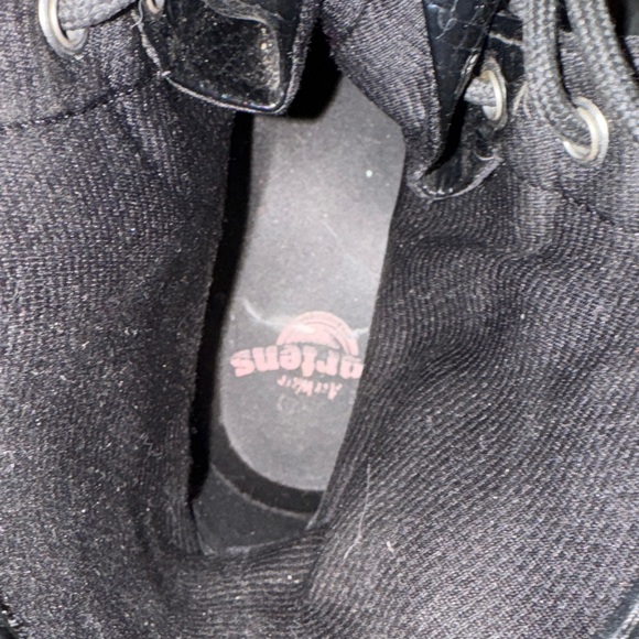 Dr. martens Boots - Picture 5 of 6